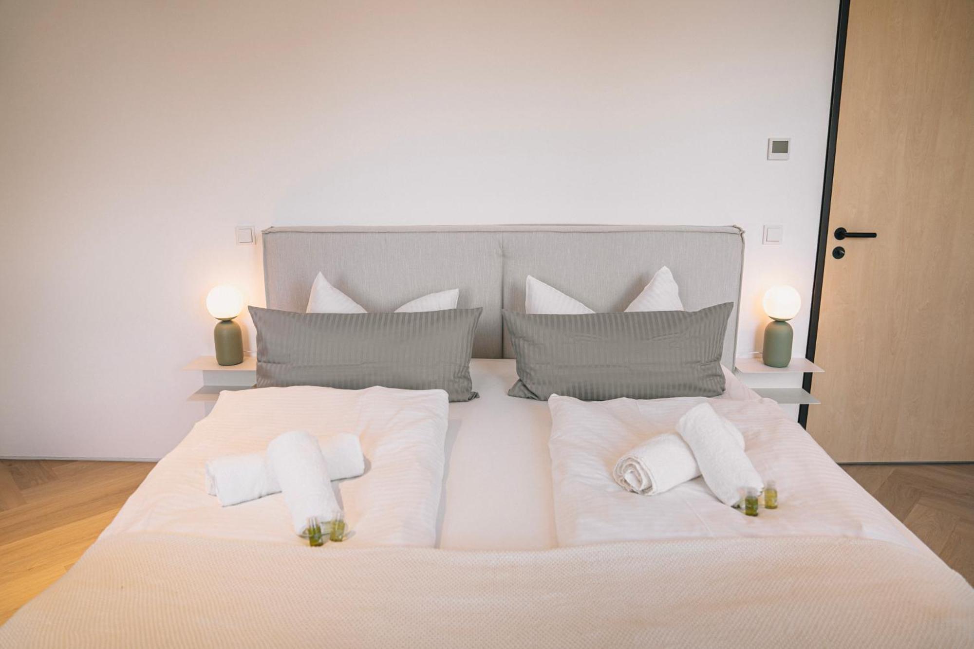 Rr - Penthouse - Luxe 105 Qm - Central - Wifi Magdeburgo Exterior foto
